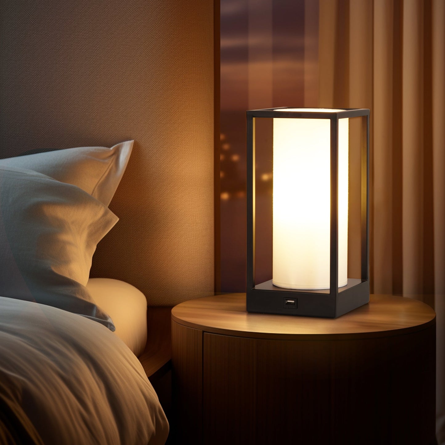 Hokkaido Table Lamp with Phone Charger